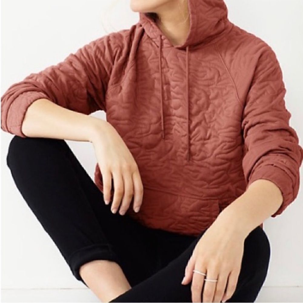 Nine West Deep Rose Colored Quilted Hoodie with Kangaroo Pocket (Size: XS)